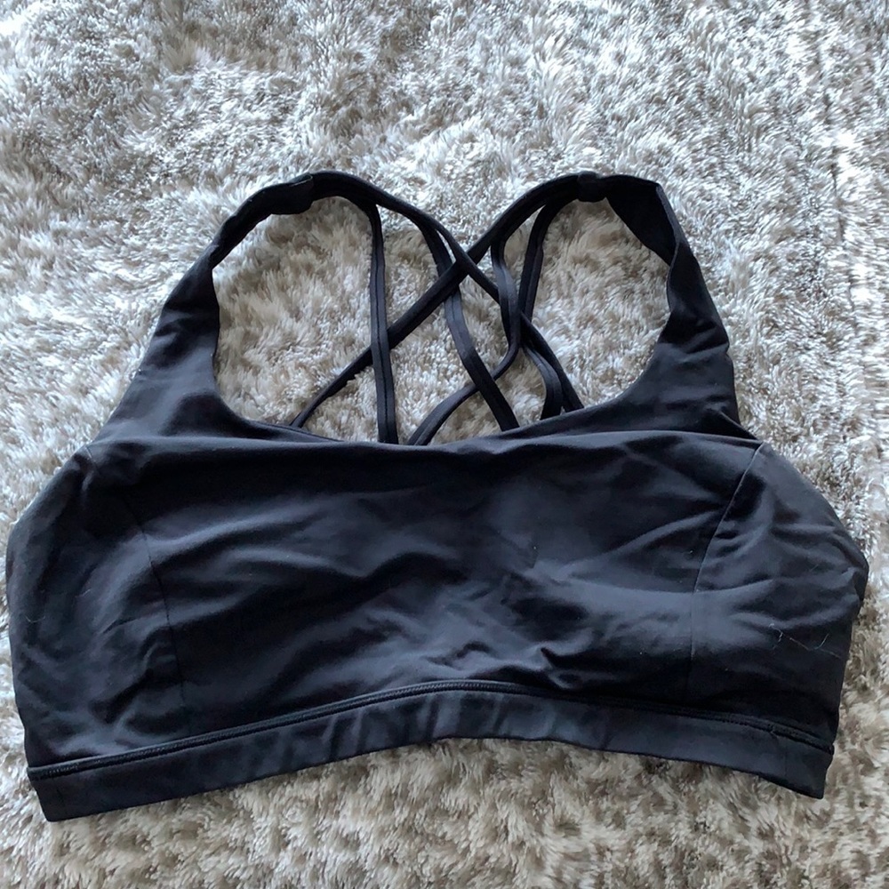 LULULEMON Free to be Serene Bra. Size 12.